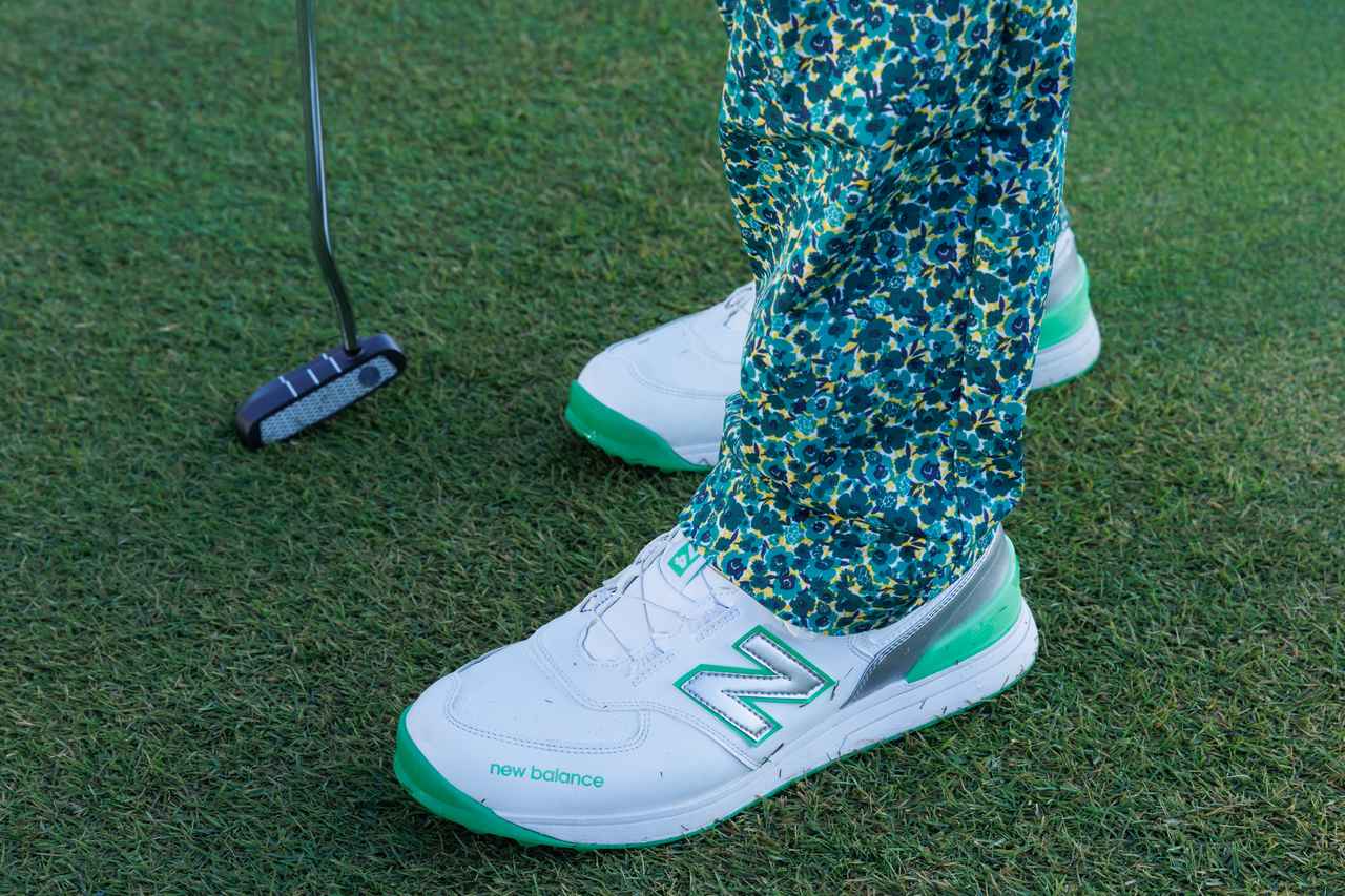 画像: ホワイトを基調としながら上手に緑を効かせたカラーリング