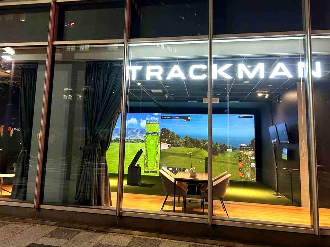 画像: 港区赤坂にオープンしたトラックマンの日本ショールーム兼オフィス