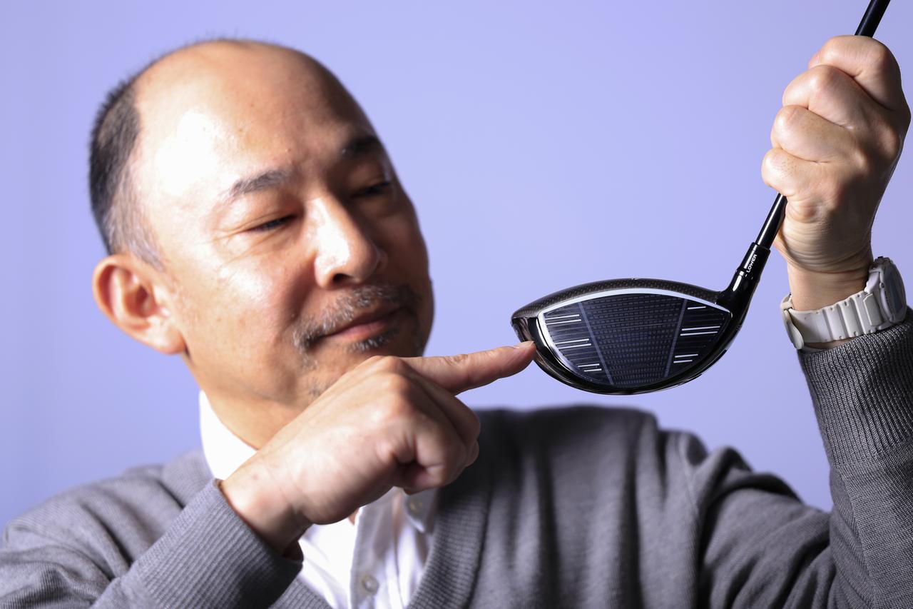 画像: 「ツイストフェース」のロールを変更しているが、フェース上部のサイトラインの効果で構えやすい(写真/小林司)