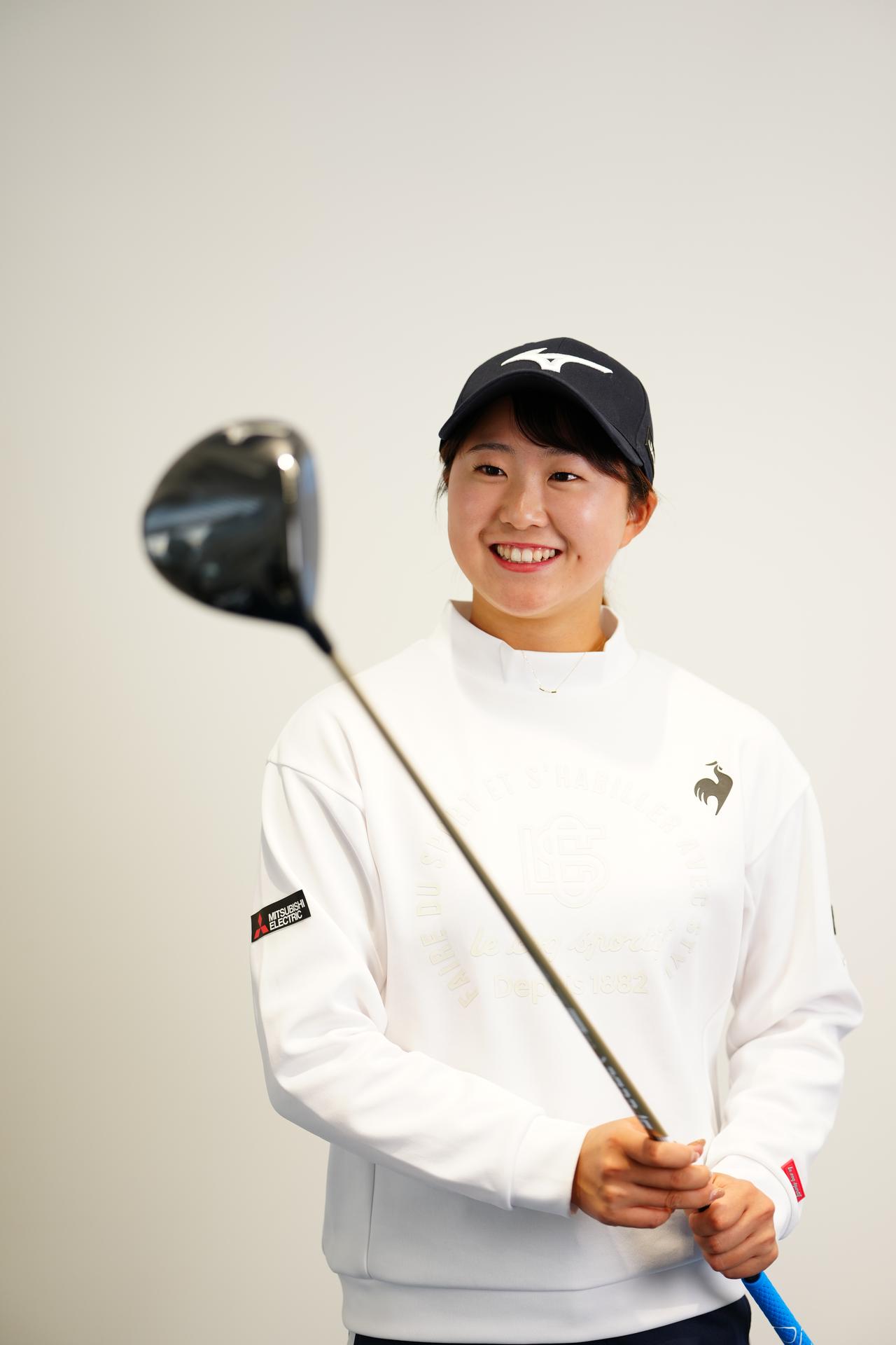 画像 : 2番目の画像 - 稲垣那奈子がミズノの新作DR＆FWをレビュー！ - みんなのゴルフダイジェスト