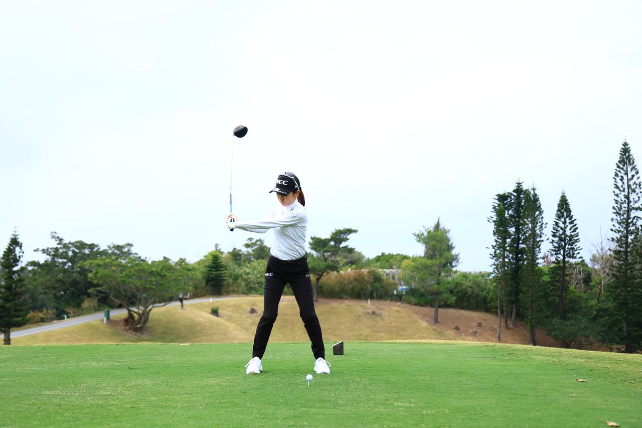 画像 : 5番目の画像 - 安田のスウィングを連続写真でチェック！ - みんなのゴルフダイジェスト