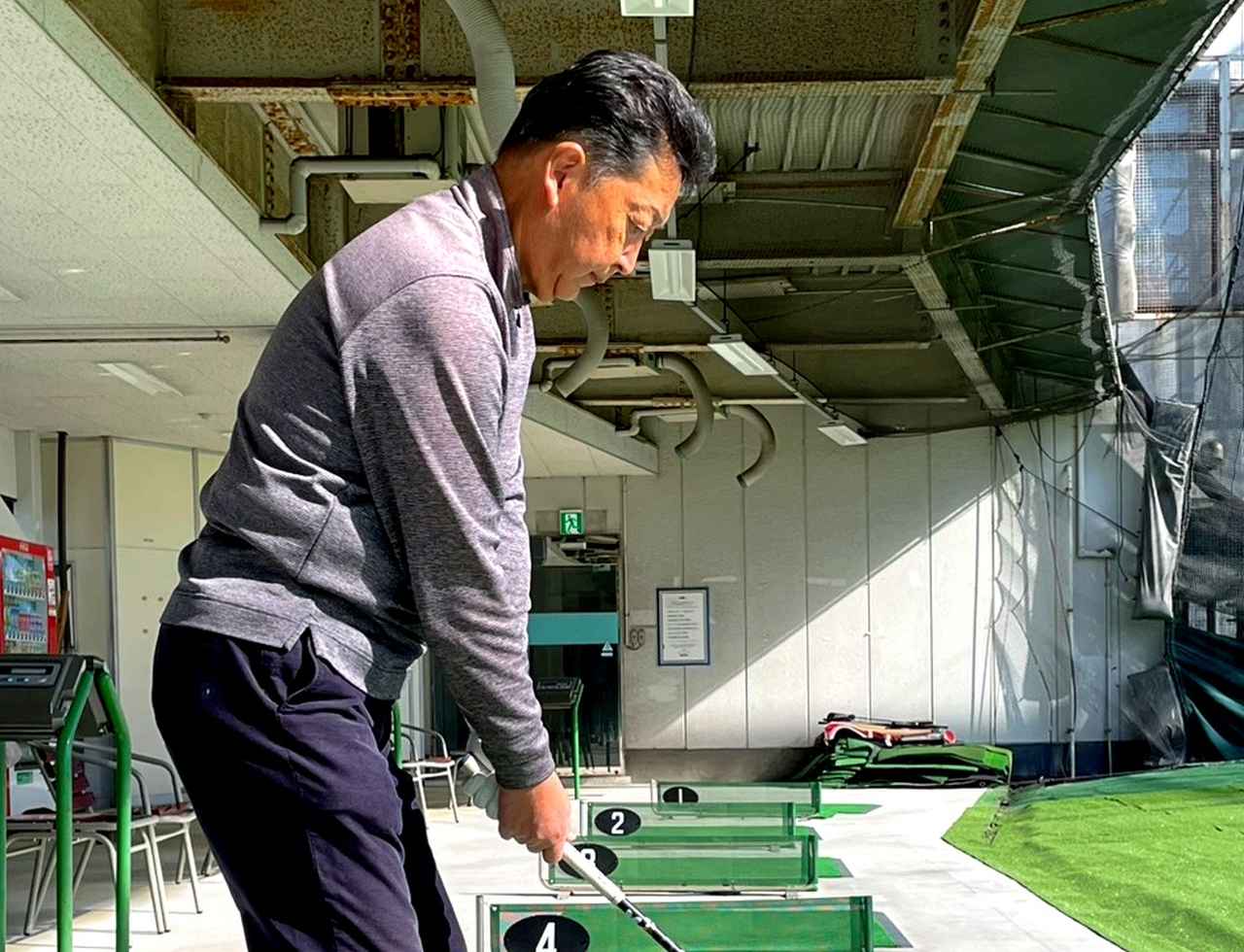 画像: ちょっと構え方を変えるだけでドライバーのミスが激減する!? スライスが直る「姿勢とグリップポジション」を解説 - みんなのゴルフダイジェスト