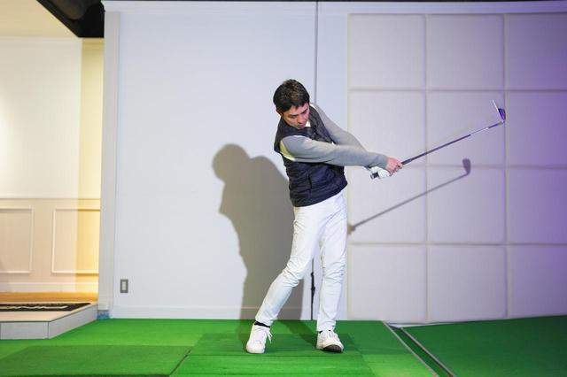 画像2: 『Qi MAX』アイアン(REAX 75S/写真)と『P790』アイアン(N.S.プロ モーダス105S)を試打。計測はフライトスコープ、ボールはニューTP5を使用