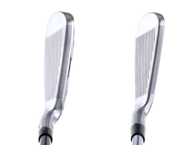 画像: 『Qi MAX』アイアンの5I(ロフト21度/左)、『P790』アイアンの5I(ロフト23度/右)