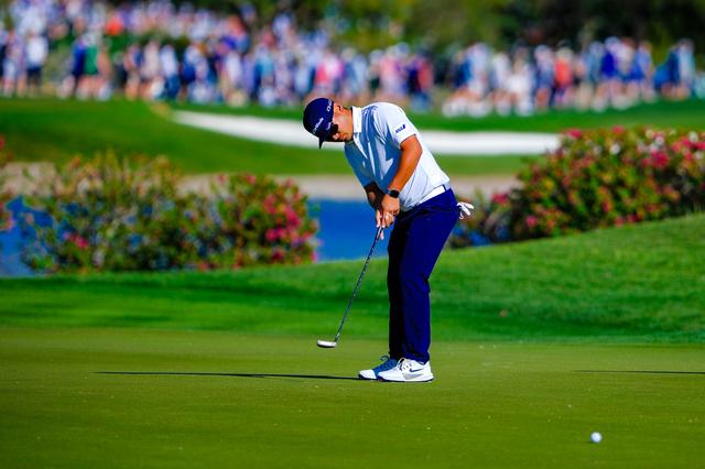 画像: 先週（ファーマーズ・インシュアランス）で好調のきっかけをつかんだというパッティング