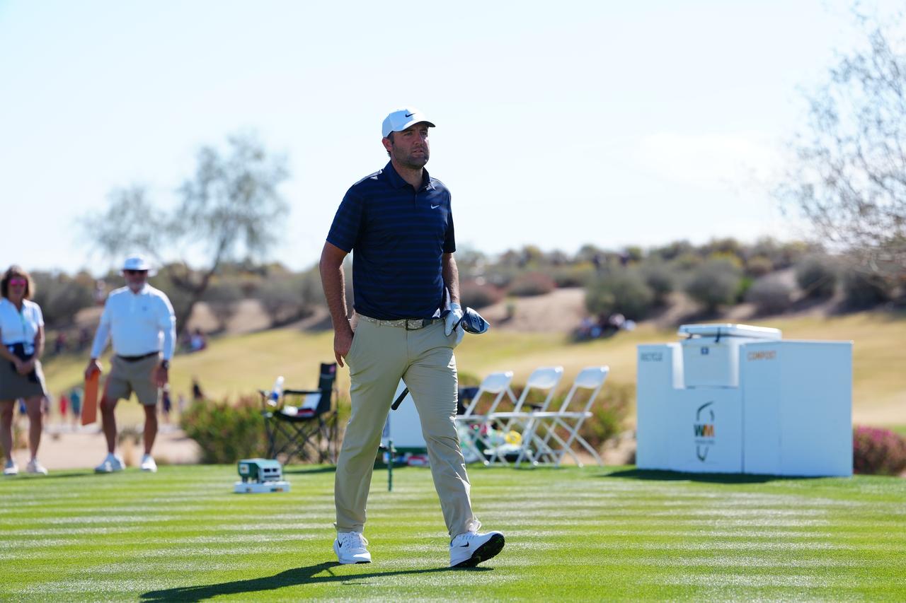 画像: 振り向けばシェフラー！