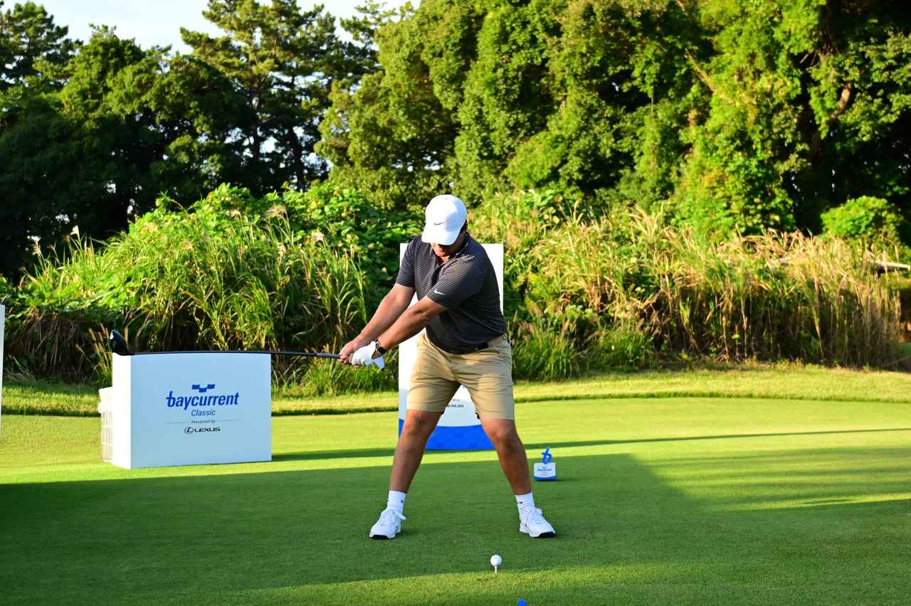 画像 : 2番目の画像 - クリス・ゴッタラップのドライバー連続正面写真（撮影／岡沢裕行） - みんなのゴルフダイジェスト