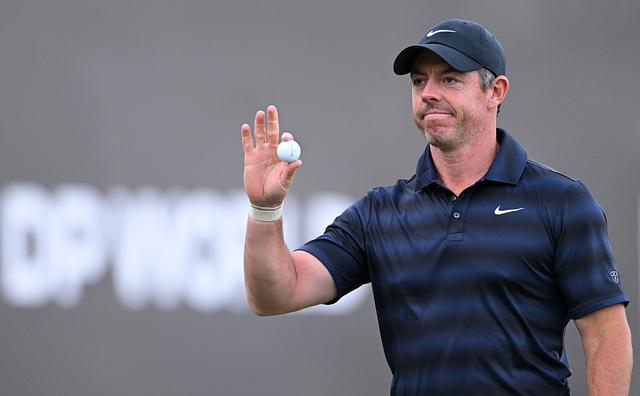 画像: 従来『TP5x』を使用していたマキロイだが、昨年の2月に『TP5』に替え、AT＆Tペブルビーチ、ザ・プレーヤーズ選手権と立て続けに勝利。そしてマスターズでのキャリアグランドスラム達成。そして今年は新しい『TP5』で史上4人目となるマスターズ連覇に挑む