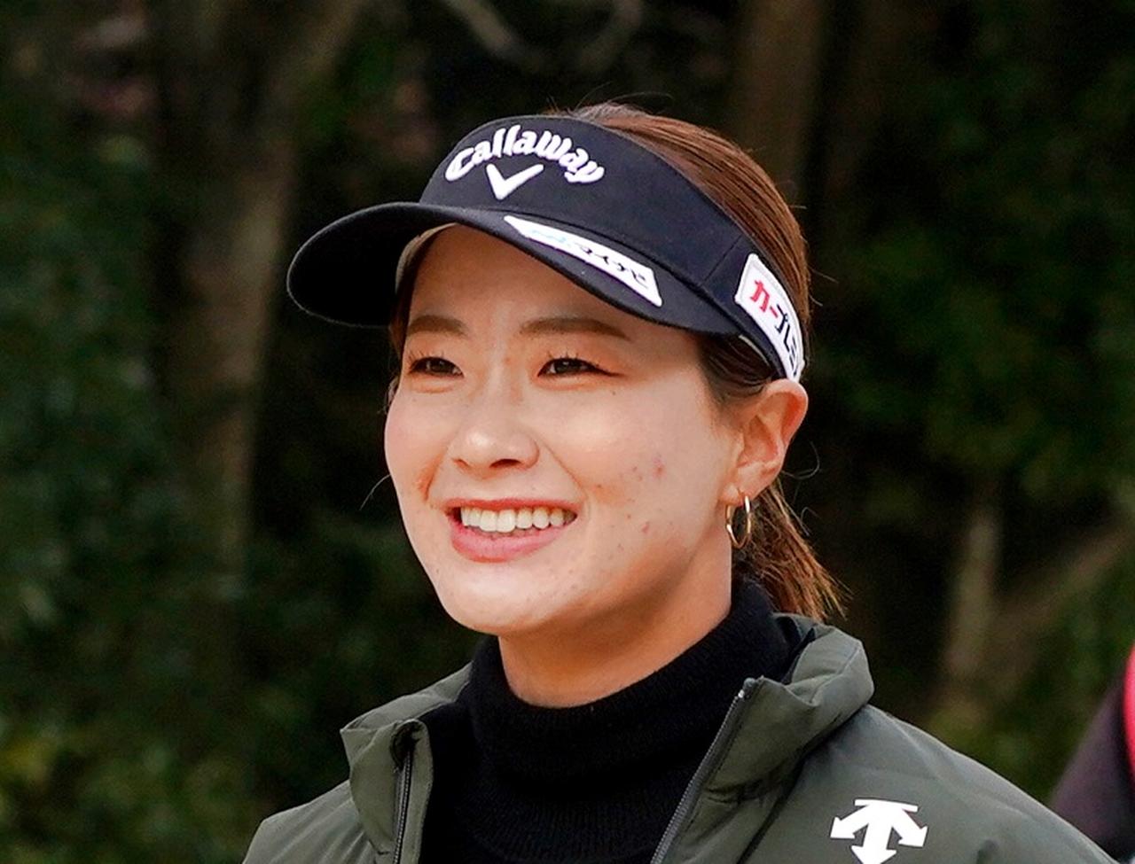 画像: パンツがSからMにサイズアップしたが、「顔の大きさは変わらないね」と言われるという青木香奈子