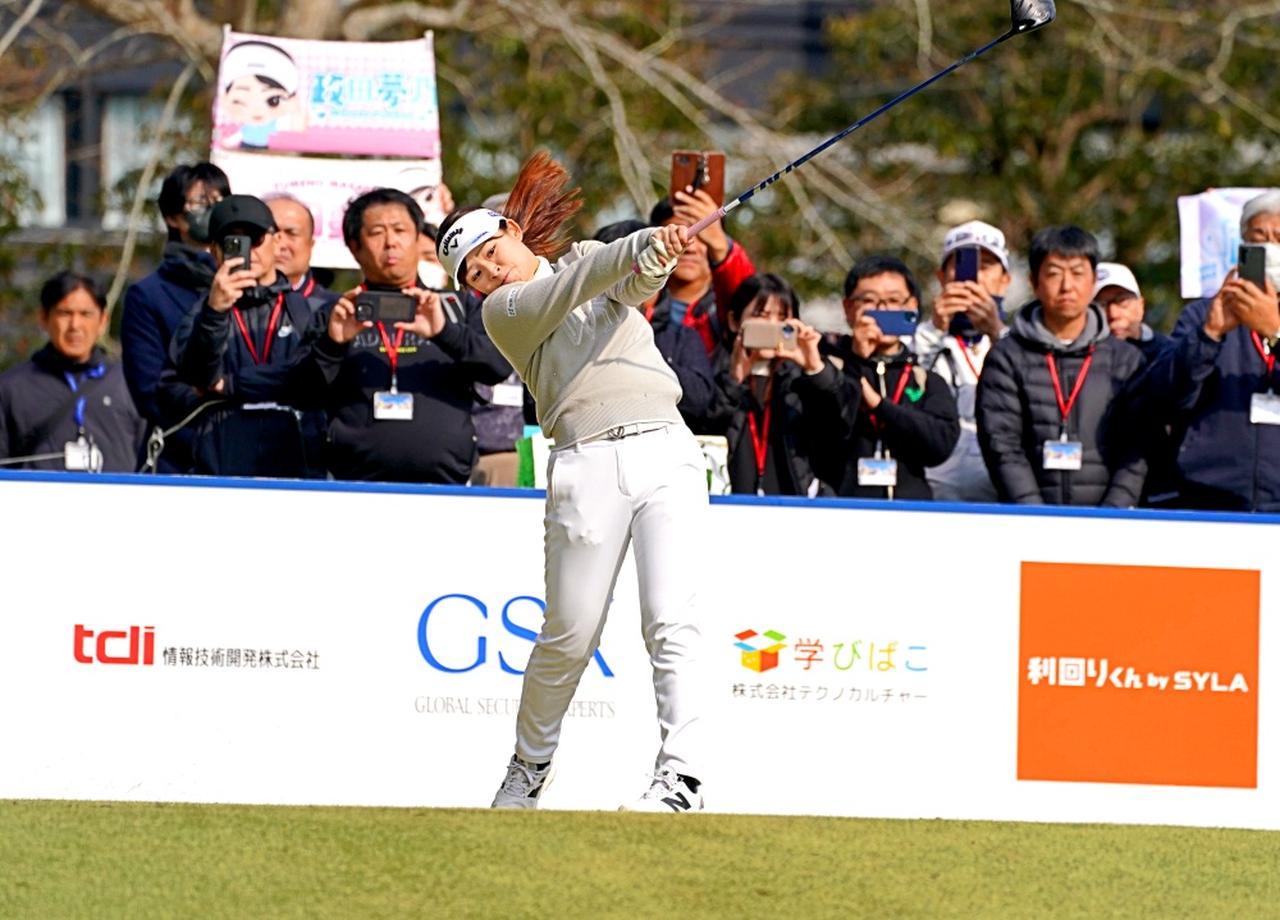 画像 : 10番目の画像 - 新ドライバーで10YUP、政田夢乃のドライバーショット連続写真 - みんなのゴルフダイジェスト