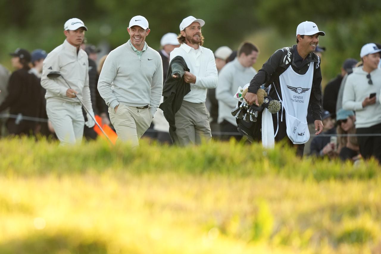 画像: 仲のいいトミー・フリートウッドと2日間同組。3位タイで週末に向かうマキロイ（PHOTO/Getty Images）