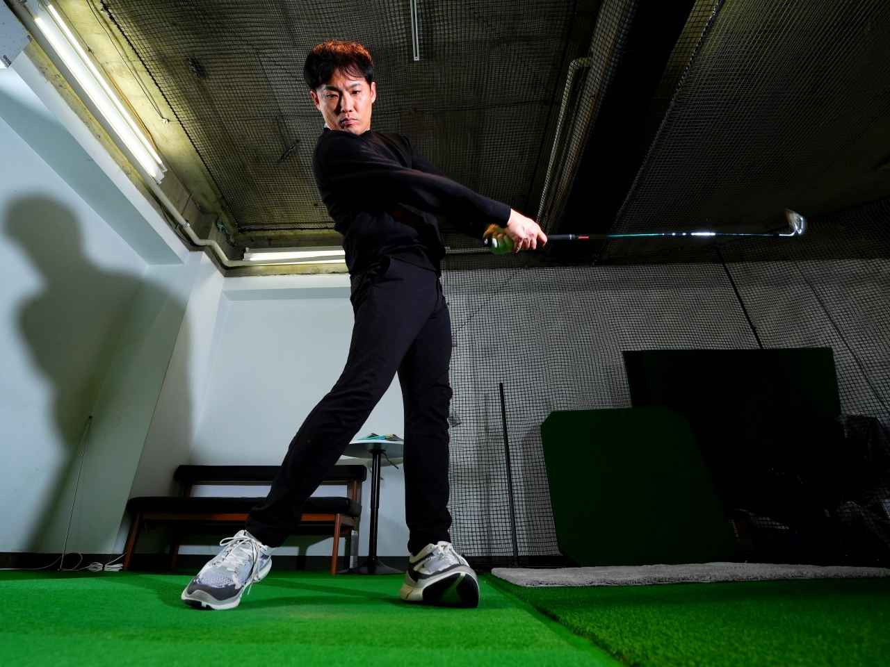 画像: クアンタム アイアンの「MAX」と「MAX FAST」。打点ブレの強さ・飛距離・上がりやすさ・打感を徹底検証