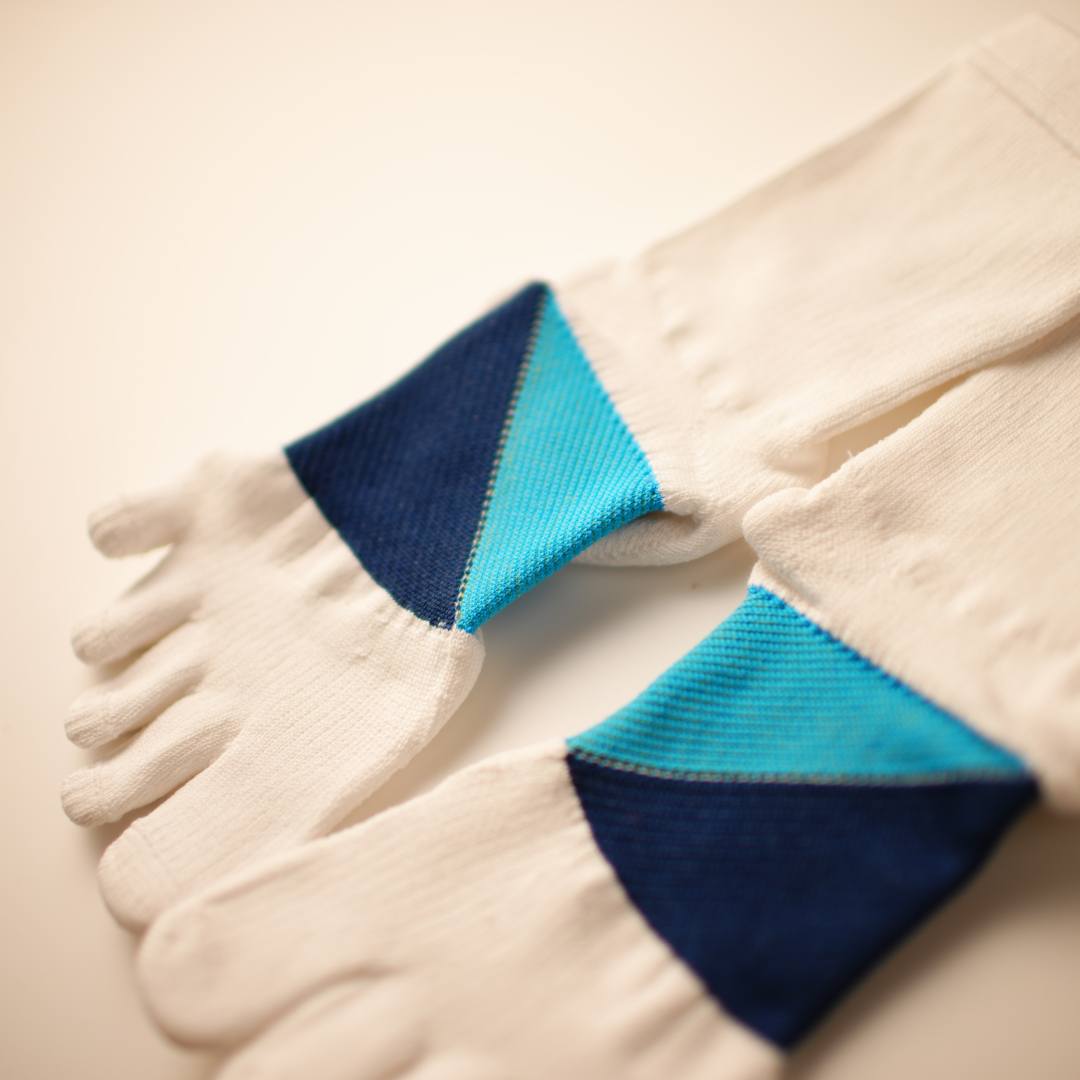 画像1: 【プレゼント】滑り止めから着圧まで！スウィングを劇的に変える6メーカーの「勝負靴下」を各1名に！