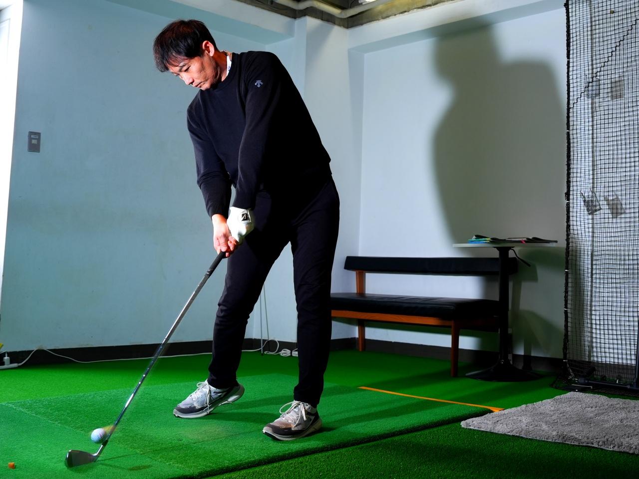 画像: 「クアンタム MAX FAST アイアン」の寛容性を絶賛。「左右前後のブレ幅がとにかく小さい」(西田プロ)