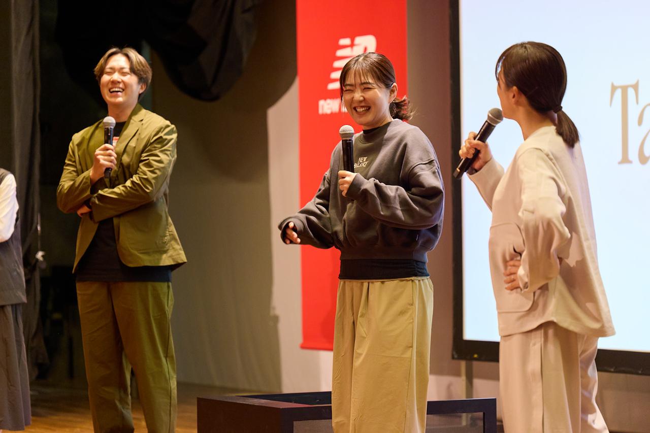 画像: 普段聞けない裏話なども飛び出したトークセッション(© New Balance Golf)