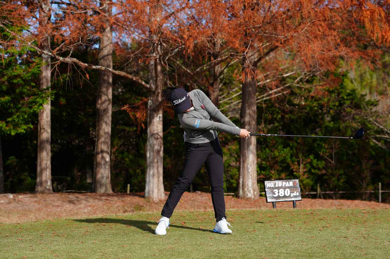 画像 : P8（シャフトが地面と平行）