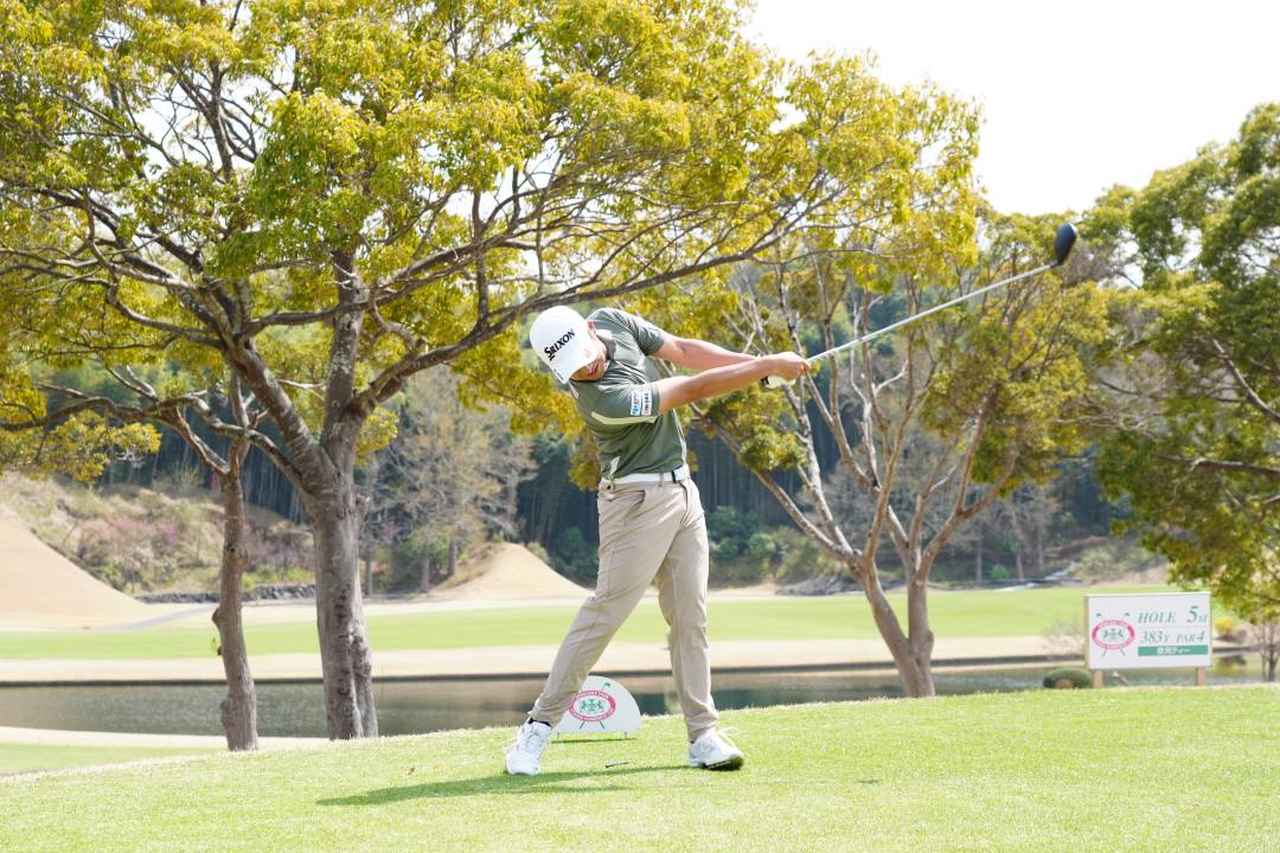 画像 : 5番目の画像 - 2025年の片岡のスウィング※写真1枚目をクリックで解説を確認！ - みんなのゴルフダイジェスト