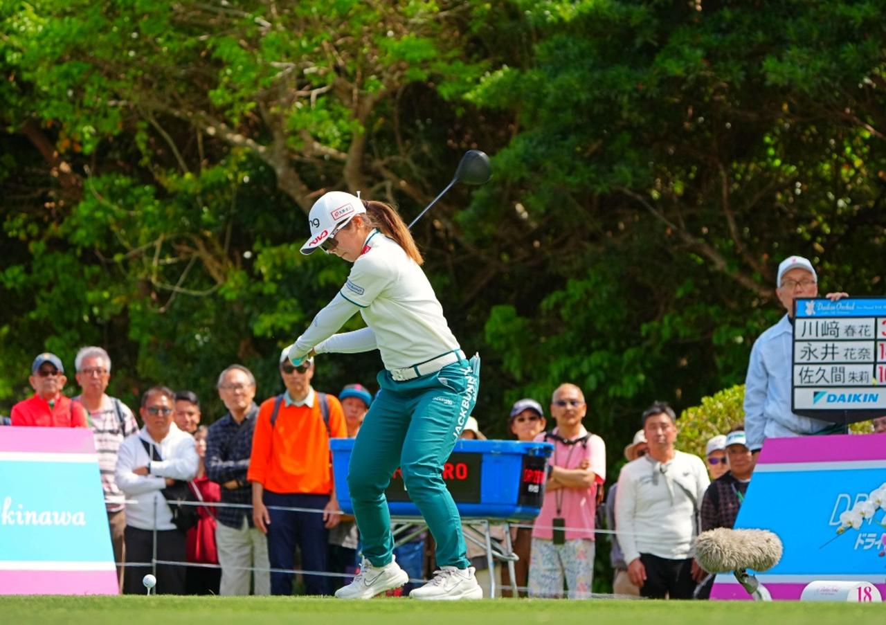 画像 : 6番目の画像 - 佐久間朱莉のドライバーショット連続写真（撮影/岡沢裕行） - みんなのゴルフダイジェスト