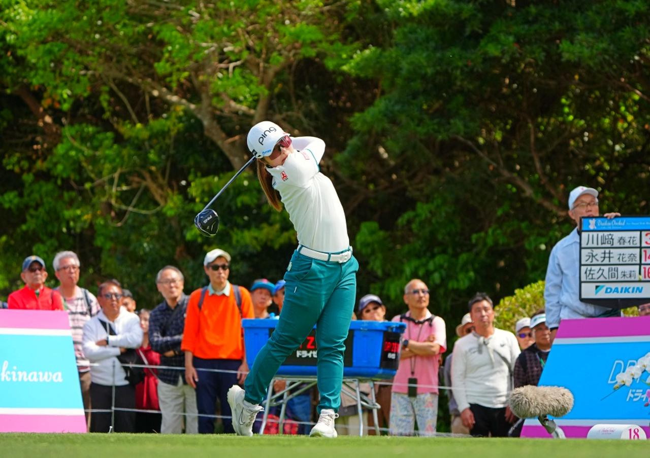 画像 : 12番目の画像 - 佐久間朱莉のドライバーショット連続写真（撮影/岡沢裕行） - みんなのゴルフダイジェスト