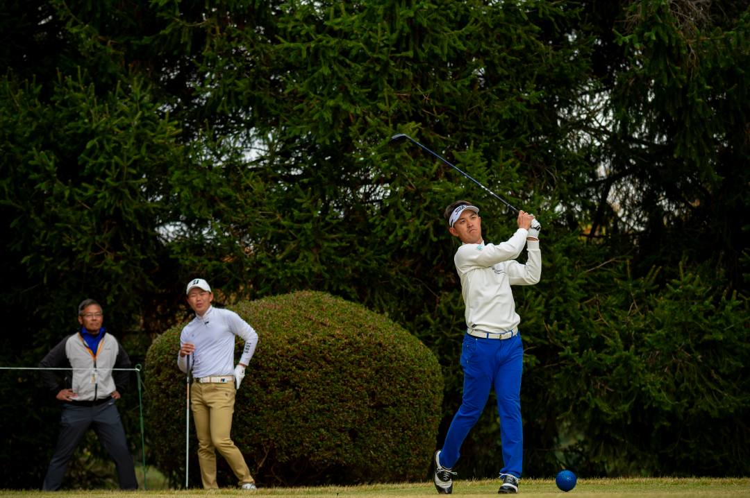 画像: プロV1xを使用する阿久津未来也