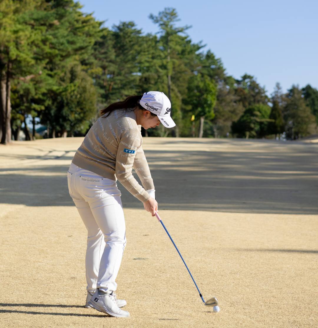 画像 : 3番目の画像 - 愛菜の迷いのない7番アイアンショット！ - みんなのゴルフダイジェスト