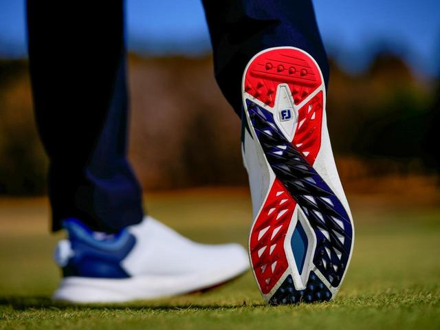 画像: 新作は約10％軽量化しながら、約30％のグリップ力向上を実現