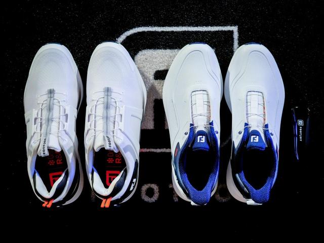 画像: 右がNEW「PRO/SL」、左が「HyperFlex」。同じサイズでもモデルごとに構造は大きく異なる