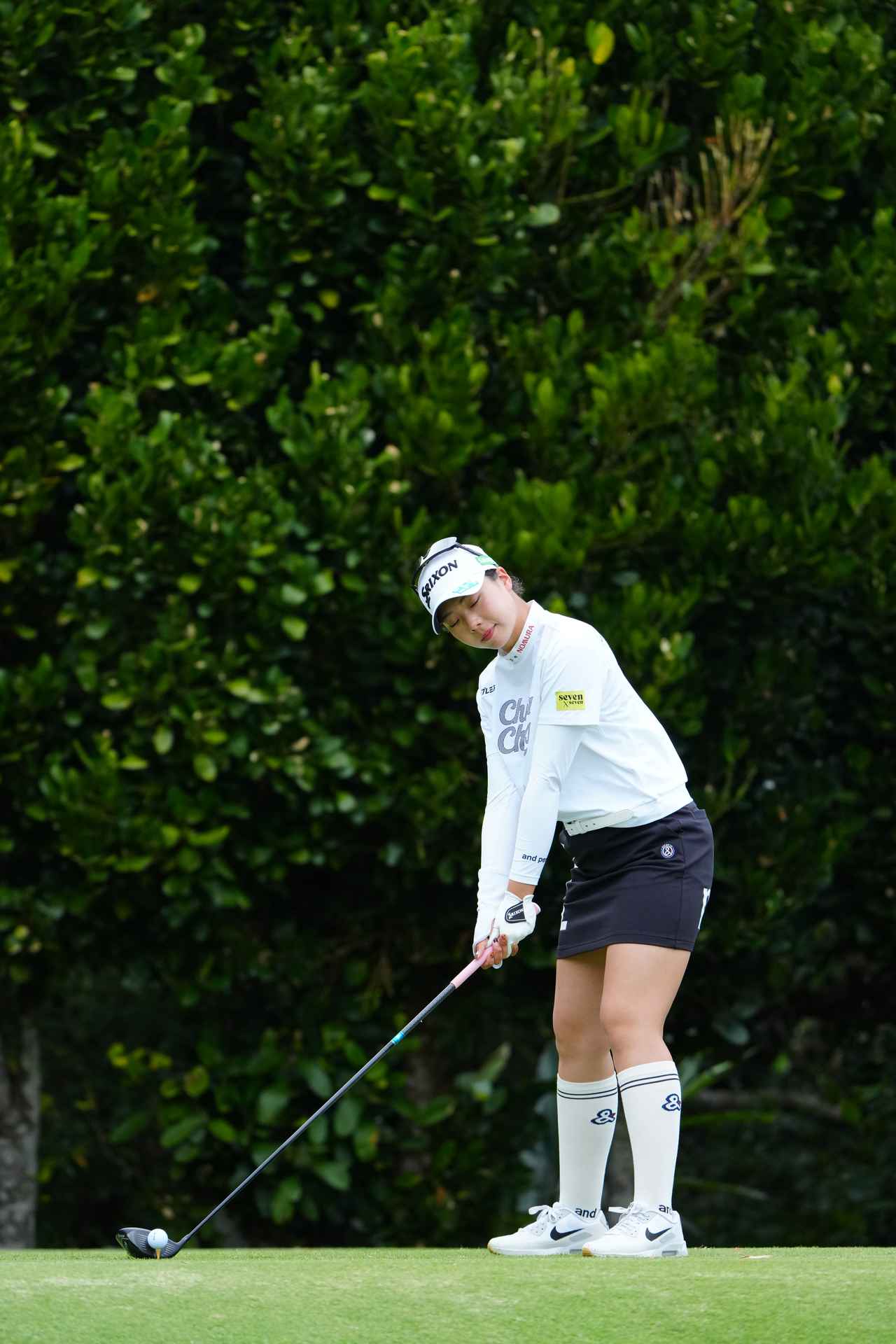 画像 : 1番目の画像 - 菅楓華　ドライバー斜め正面連続写真 - みんなのゴルフダイジェスト