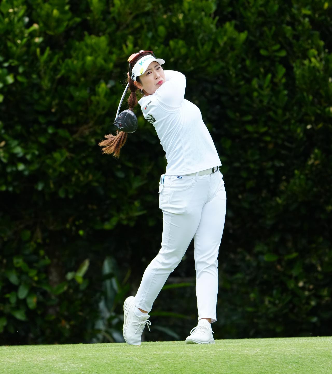 画像 : プロV1使用天本ハルカ