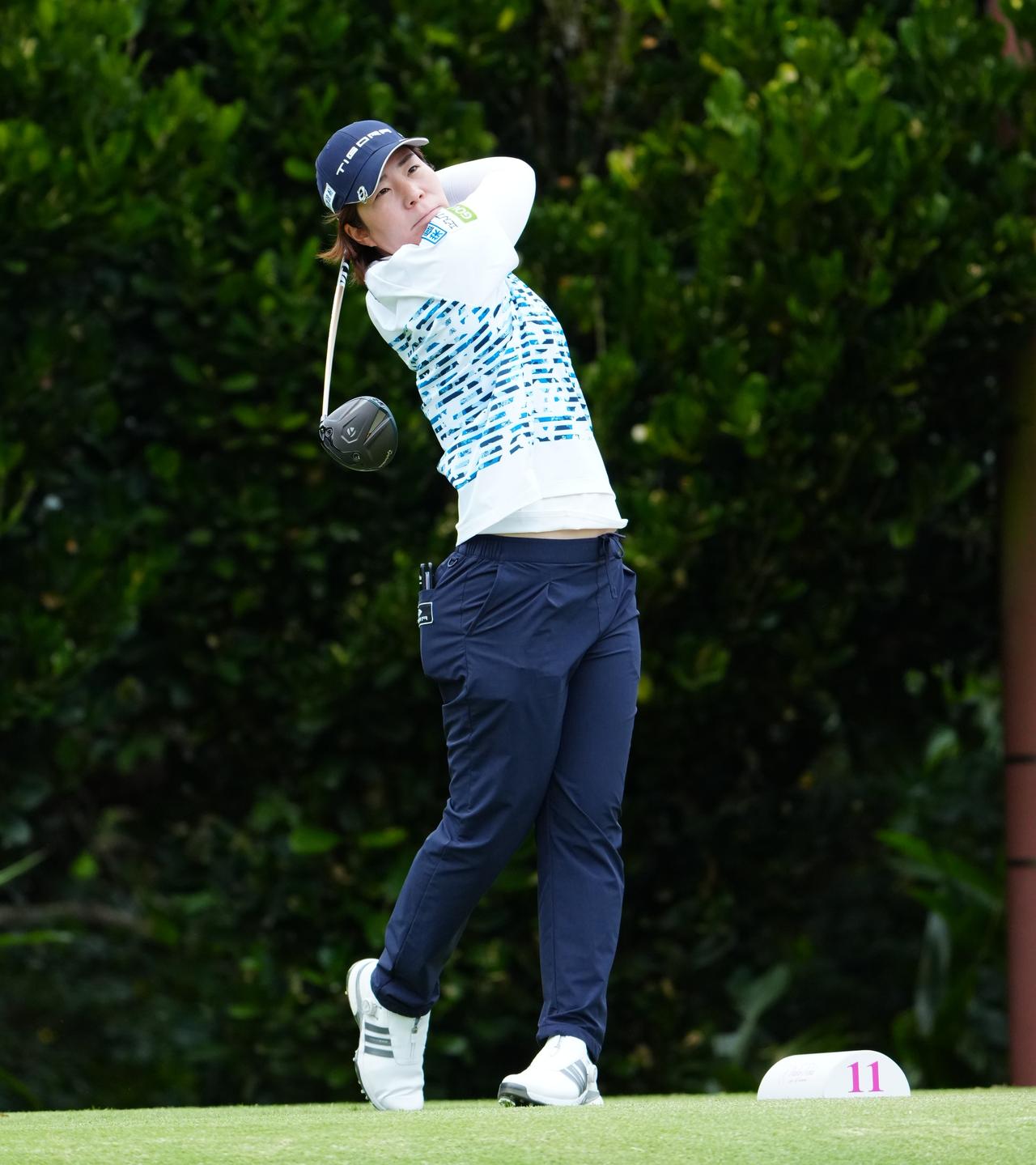 画像 : プロV1使用穴井詩