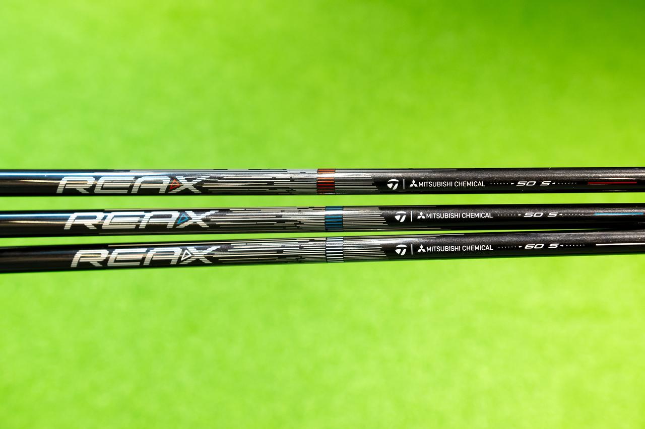 画像: 純正シャフト（REAX）は3タイプ。フェースローテーションが多いタイプは「HR」（上）、中間は「MR」（中）、少なめは「LR」（下）がマッチする