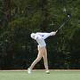 P9（両手が肩の高さ）