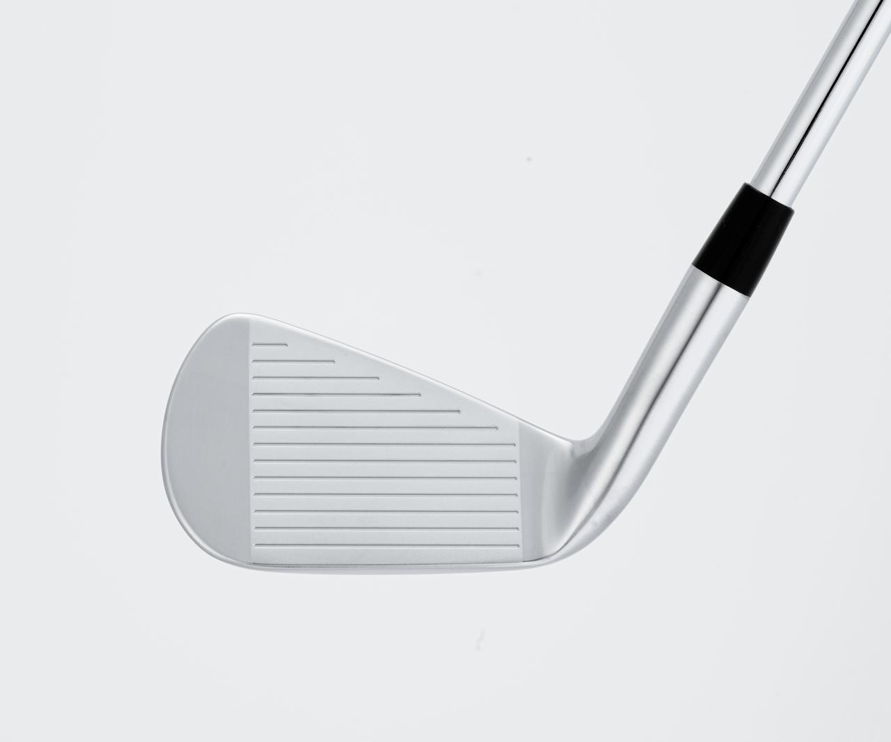 画像: X FORGED(2024):素材を前作の「S20C」から、より硬度が低い「S15C」に変更。打感がより軟らかくなり、心地よさを実現した。フェースに乗る時間が長く、弾道をコントロールしやすくなった