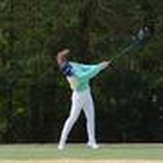 P9（両手が肩の高さ）