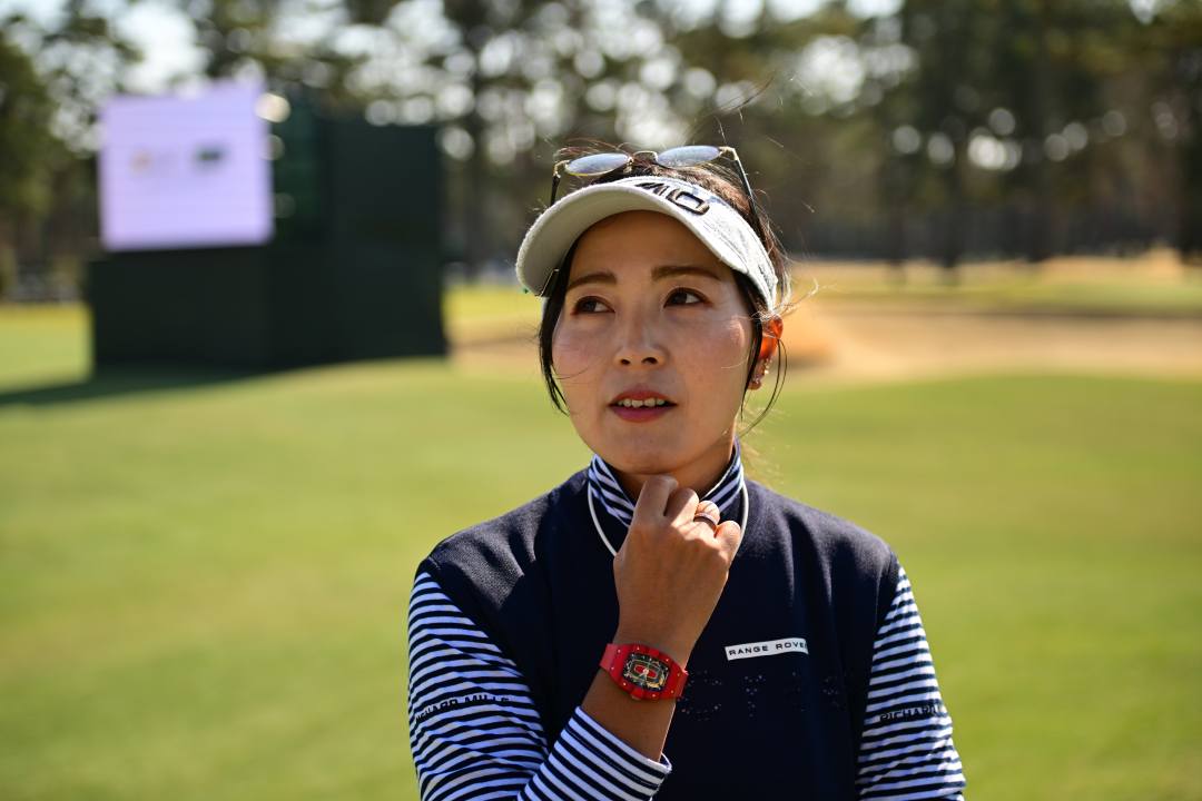 画像: 青木瀬令奈らしい理論的な方法は、社会人から始めたゴルファーは馴染みやすいかもしれない（撮影／有原裕晶）