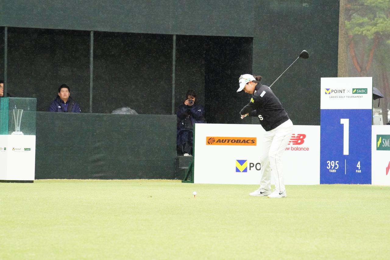 画像 : 5番目の画像 - Vポイント×SMBCレディス初日の菅楓華のドライバースウィング - みんなのゴルフダイジェスト