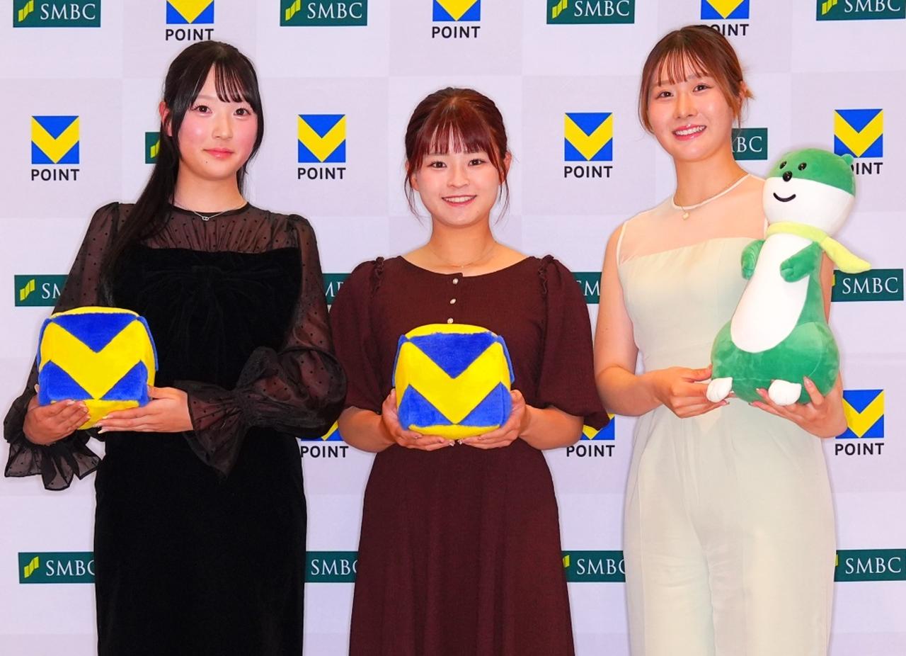 画像: シースルー&ドット柄でドレスアップ! プロデビューのルーキー松原、都玲華らが前夜祭を彩るフレッシュな「春ドレス」【国内女子ツアー】 - みんなのゴルフダイジェスト