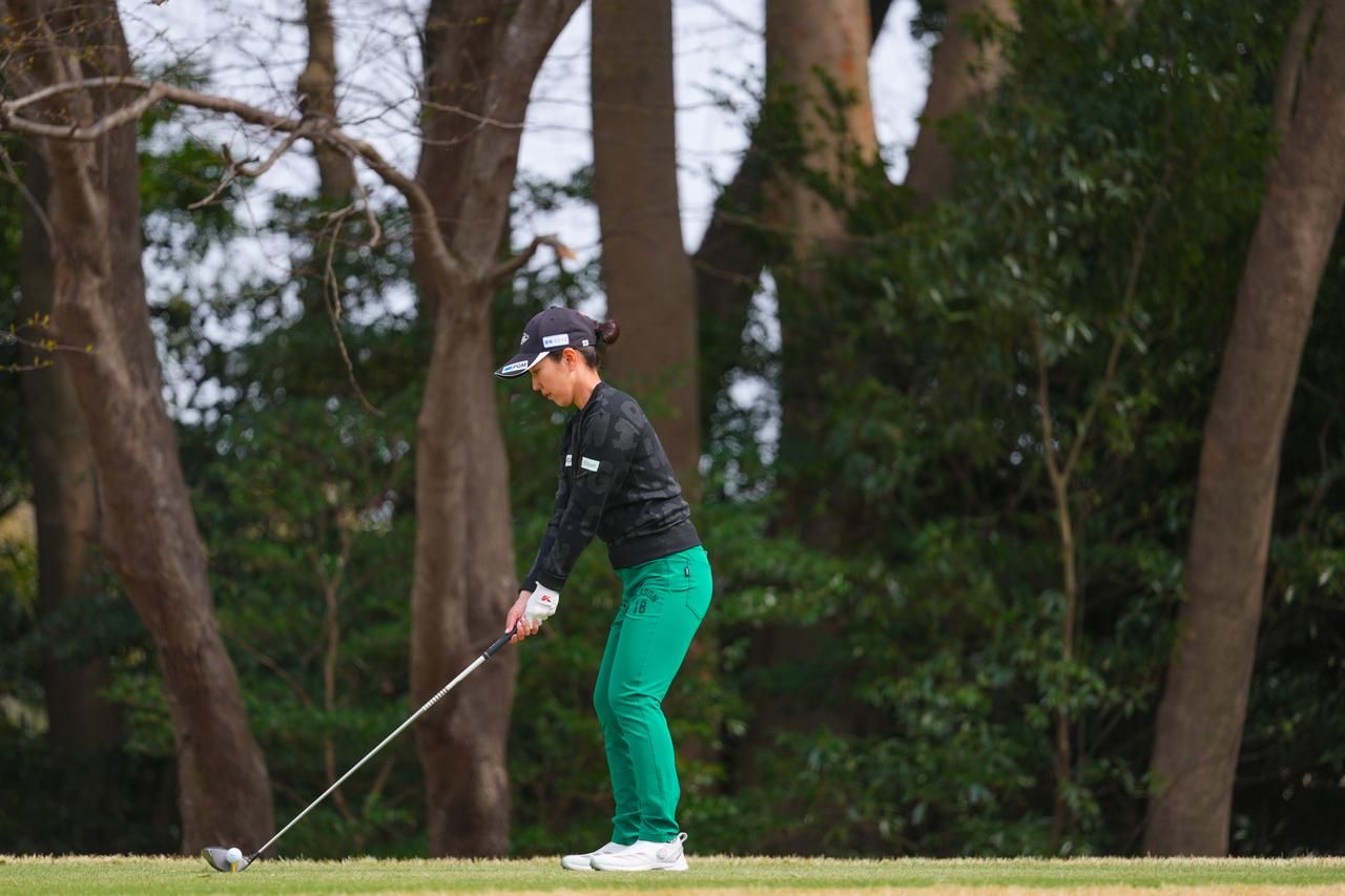 画像 : 1番目の画像 - 笠りつ子　ドライバー連続写真 - みんなのゴルフダイジェスト