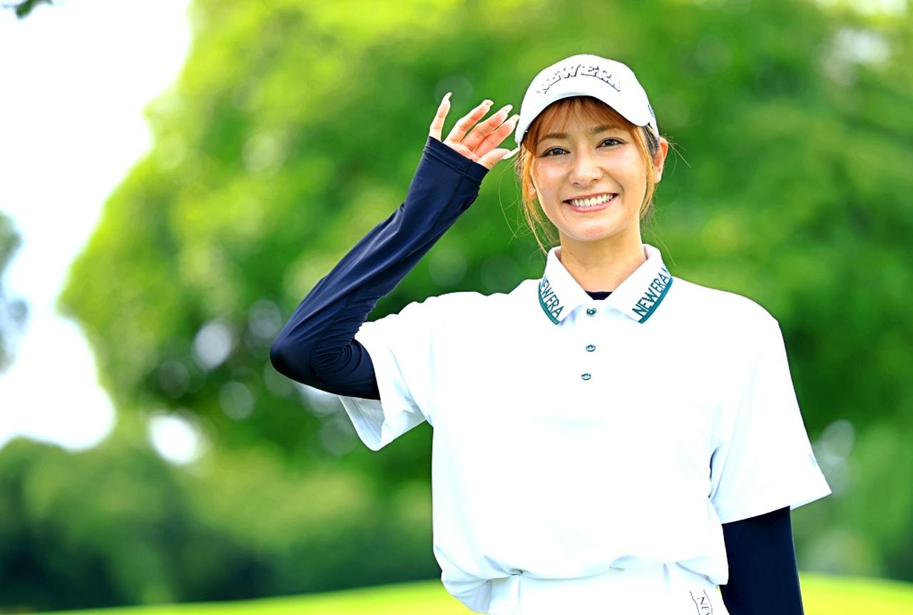 画像: 「鬼コーチだったらどうしよう!」 元レースクイーンが女性クラチャンに"弟子入り"【みやびのゴルフ道場破り！〜クラチャンに学ぶ、スコアの裏技〜 #1】 - みんなのゴルフダイジェスト