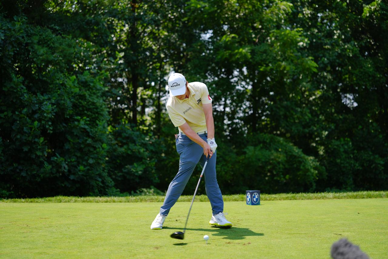 画像 : 7番目の画像 - マシュー・フィッツパトリックのドライバー連続正面写真※2025年BMW選手権（撮影/岩本芳弘） - みんなのゴルフダイジェスト