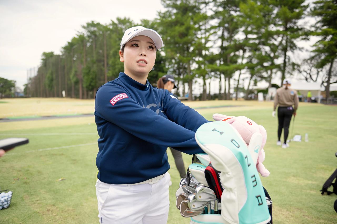 画像: 使用頻度の高いクラブから使うという、アレンジが効いた後藤未有の練習方法