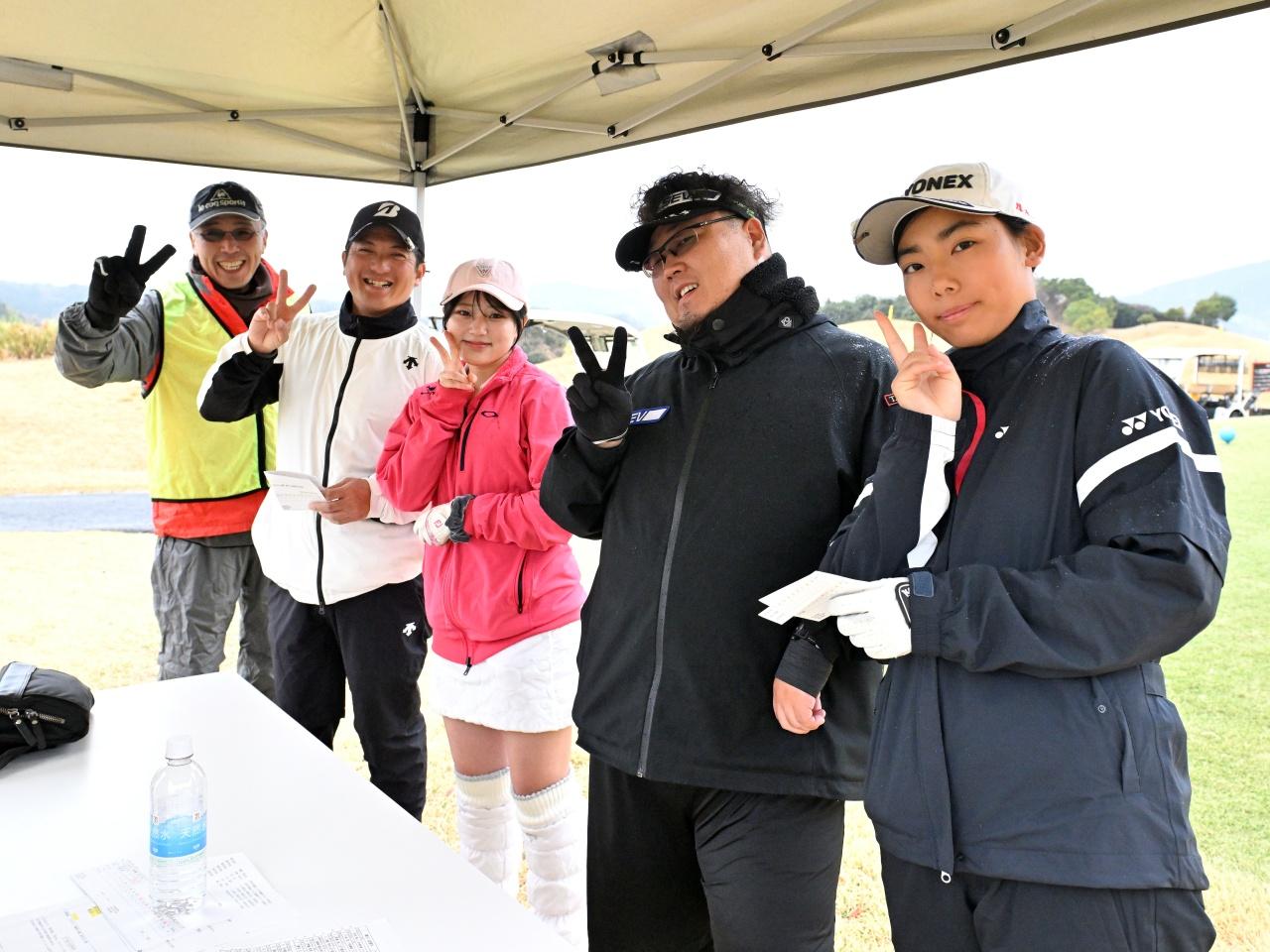 画像: 土屋なるさんが「優しく教えてくれました！」と語った吉田プロ。畠山みくるさんの「プロゴルファーの夢」に太鼓判を押す酒井さん