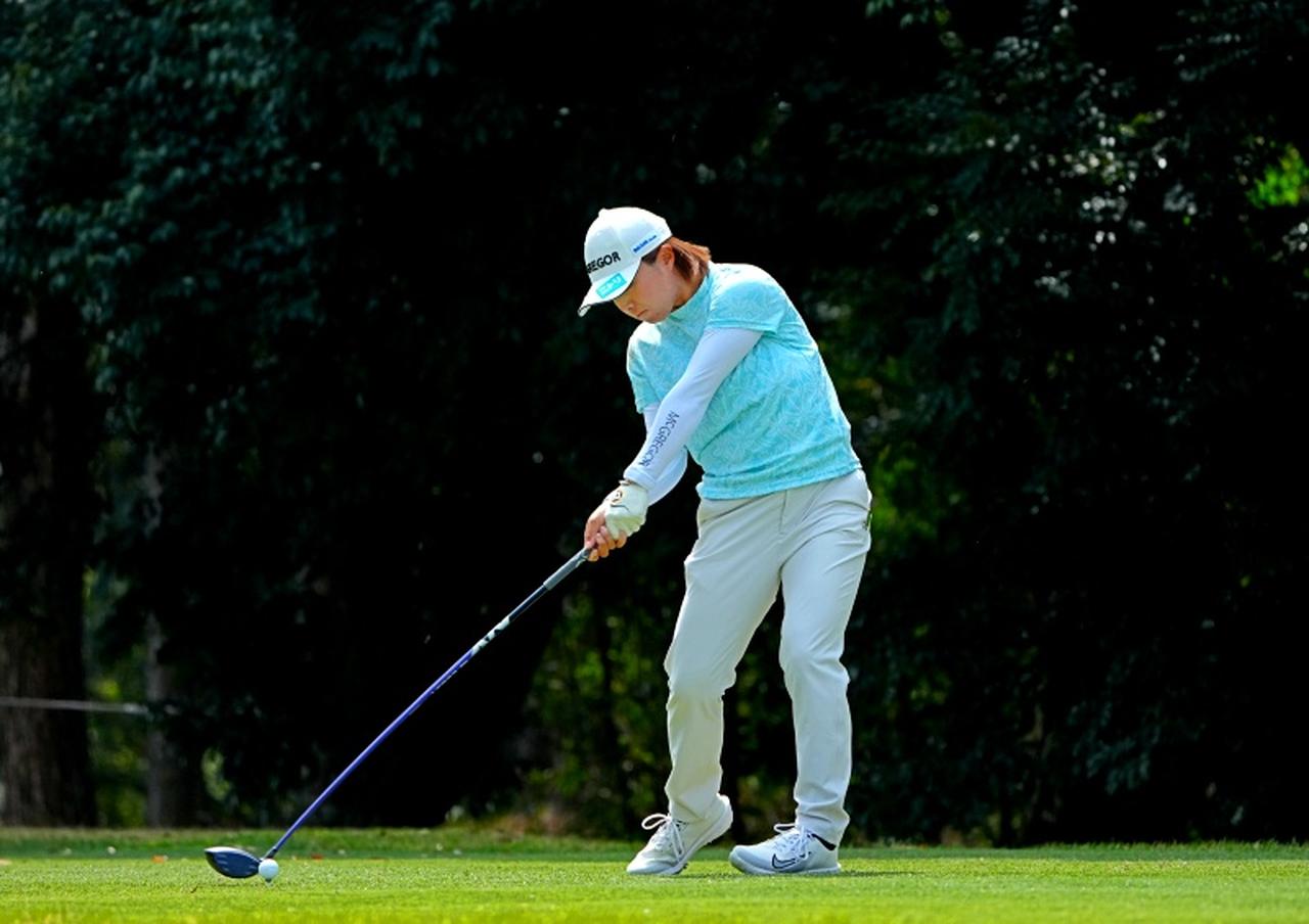 画像 : 6番目の画像 - 【写真】永峰咲希のドライバーショット連続写真（撮影/岡沢裕行） - みんなのゴルフダイジェスト