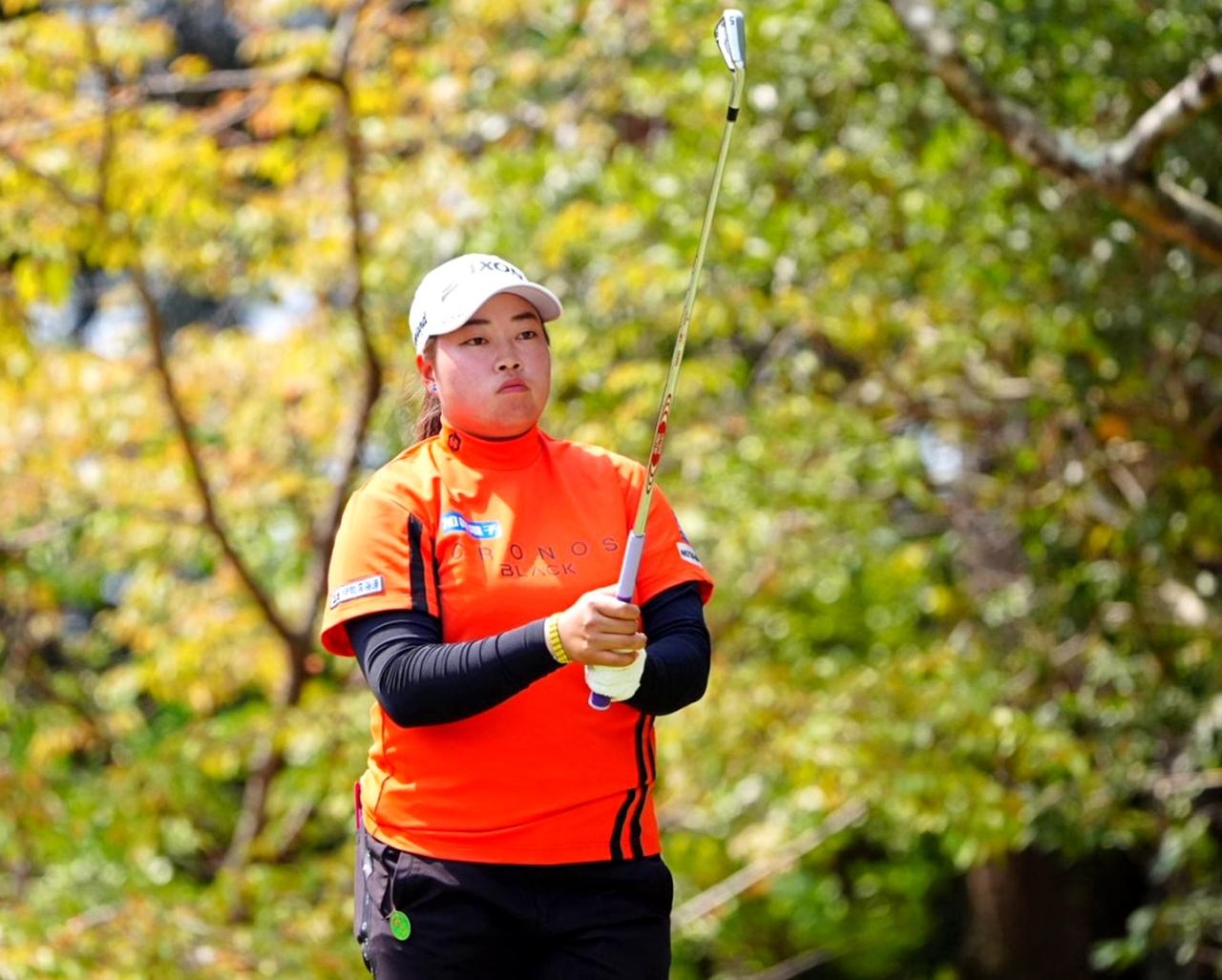 画像: 初日は「65」で単独トップに立った入谷響（撮影/岡沢裕行）