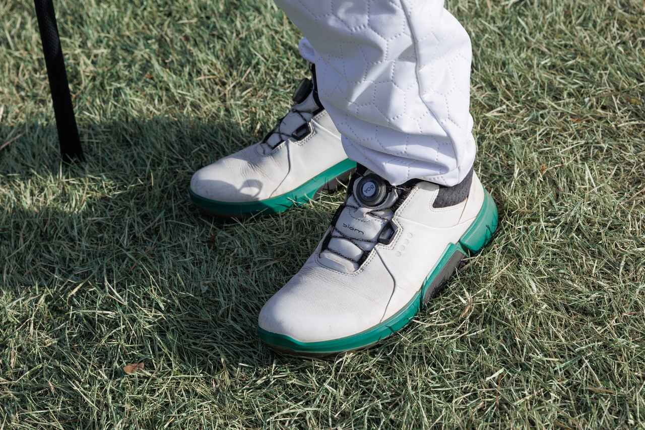 画像: BOA仕様シューズのソール部分のグリーンもアクセント