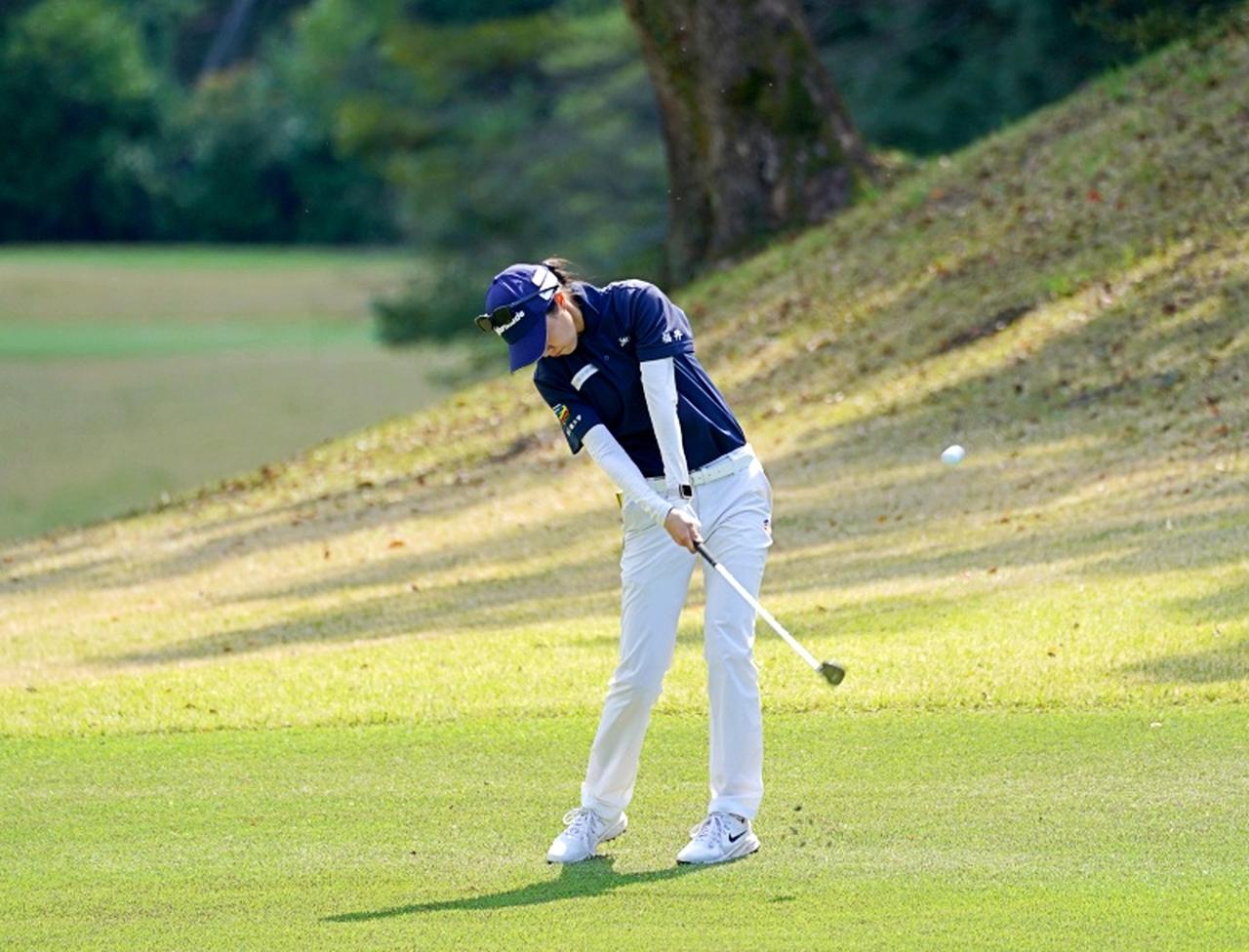 画像 : 7番目の画像 - 稲葉千乃のアイアンショット連続写真 - みんなのゴルフダイジェスト