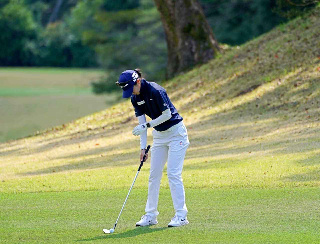 画像 : 1番目の画像 - 稲葉千乃のアイアンショット連続写真 - みんなのゴルフダイジェスト