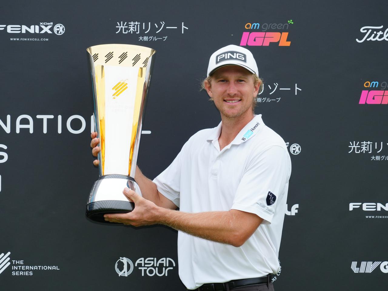 画像: 最終18番をイーグルで逆転したトラビス・スミスが優勝した(撮影/岡沢裕行)