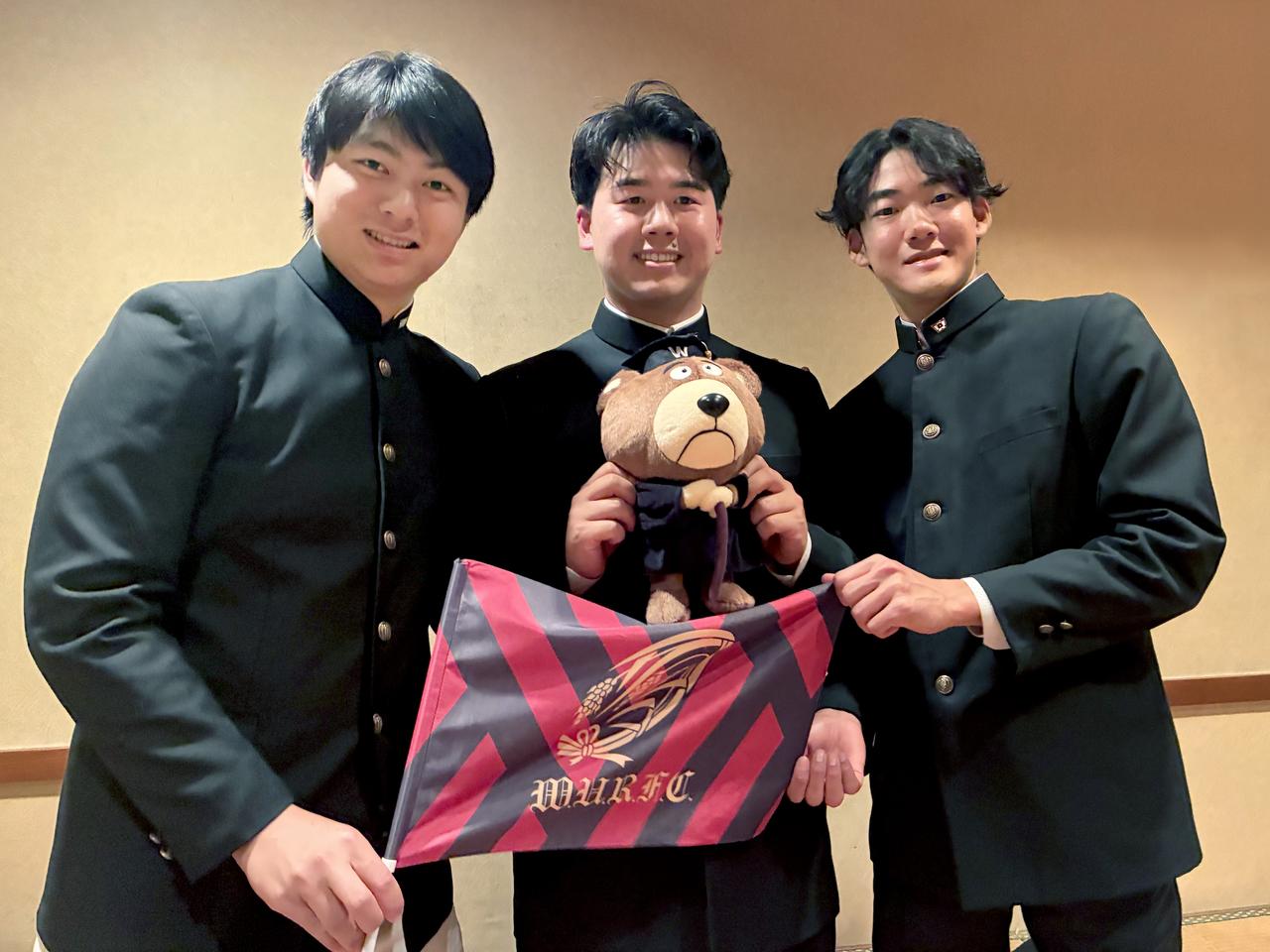 画像: 左から中野麟太朗、竹原佳吾、安保卓哉。インタビューは3月の卒業式前後に実施した