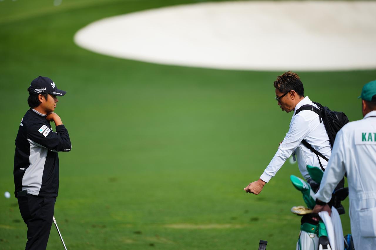 画像: 高弾道のアイアンショットはオーガスタで有利に働く。谷コーチとスウィングを調整して夢の舞台に臨む